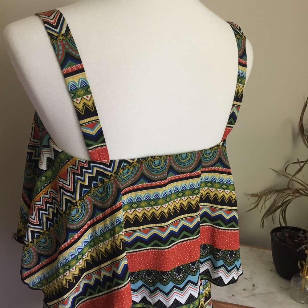 🎉 GLAM Ruffle Top Patterned Mini Dress - Picture 8 of 8